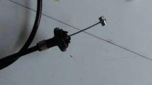 Linka gazu Suzuki J410