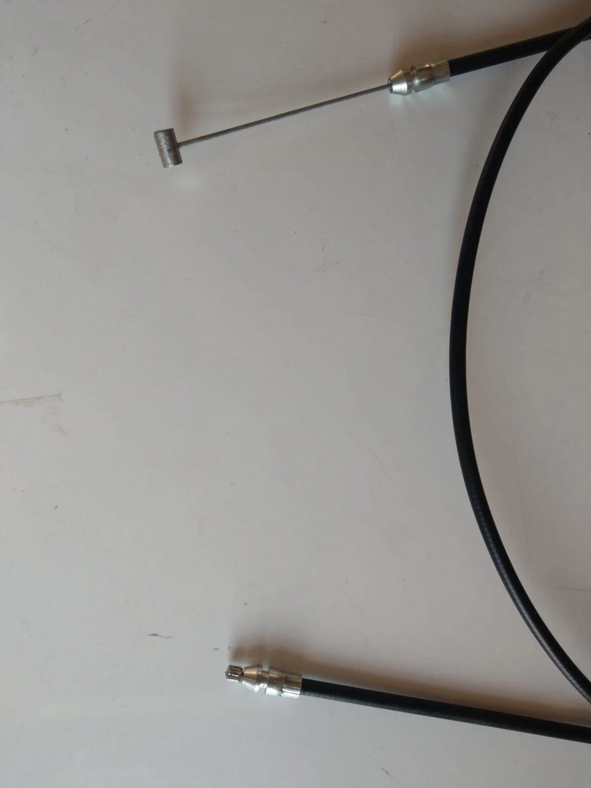 Bonnet release cable Volvo V40 - Image 2