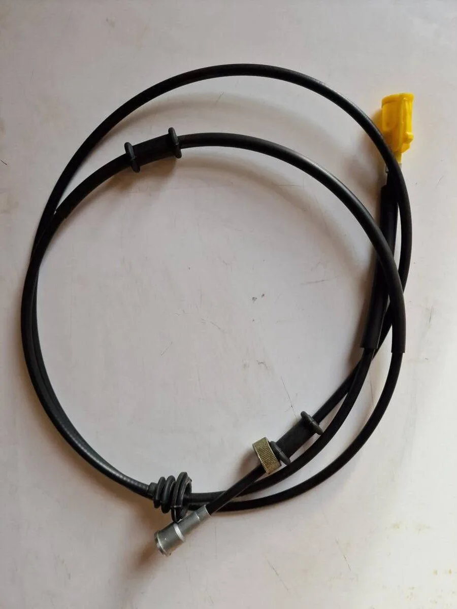 Linka prędkościomierza Toyota Land Cruiser